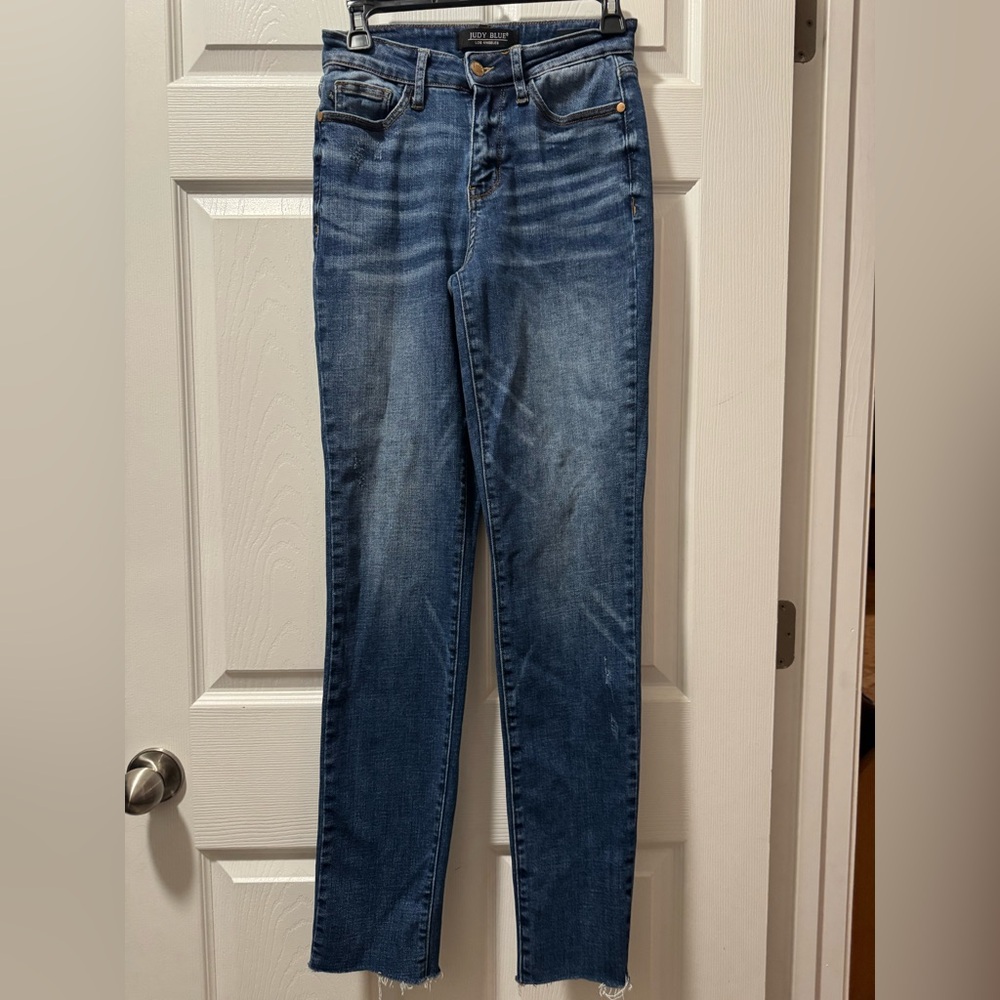 Judy Blue Dark Wash Skinny Jeans